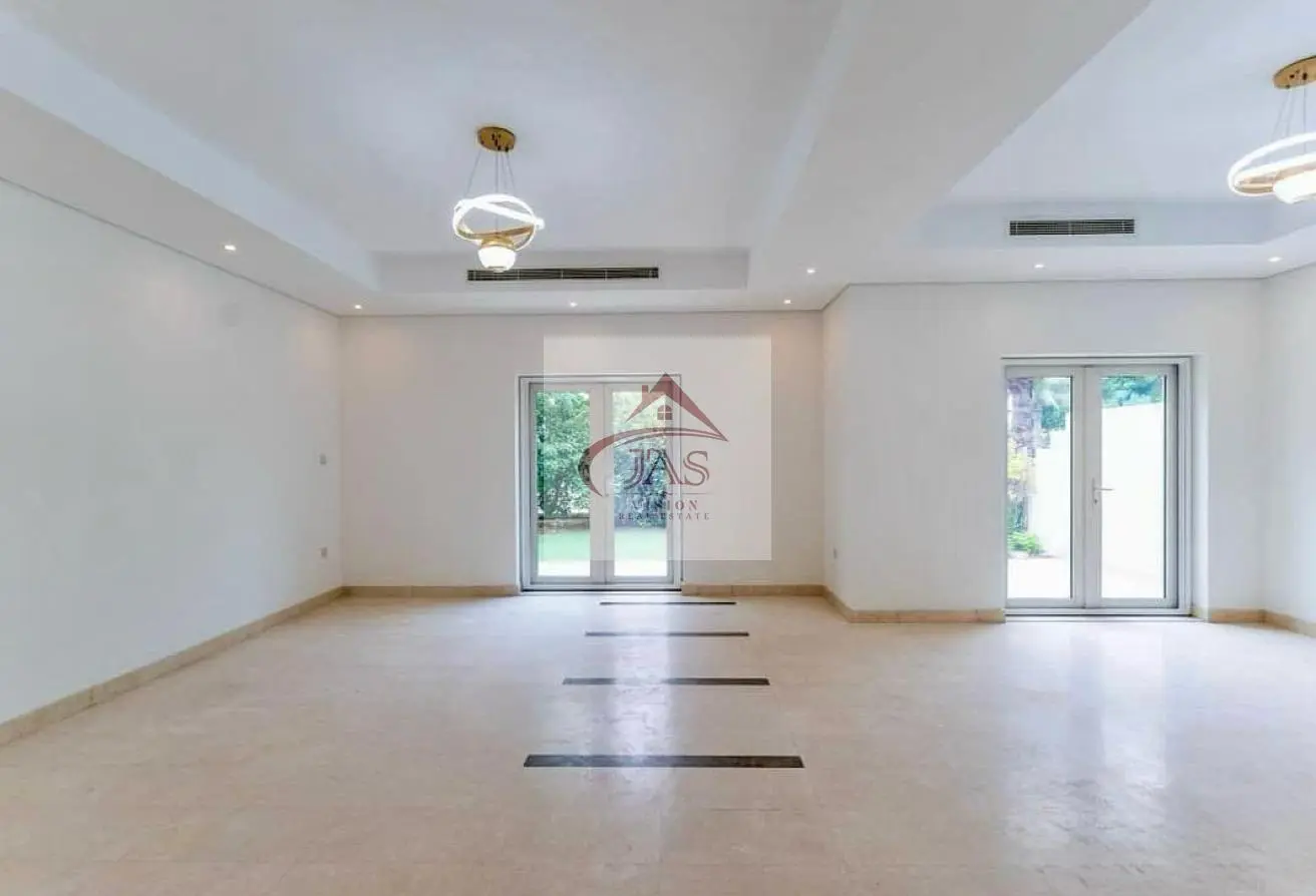 165501648 - Property Main Image