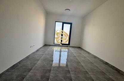 Apartment - 1 Bedroom - 2 Bathrooms for rent in Marah Building - International City Phase 2 - Al Warsan 4 - Al Warsan - Dubai