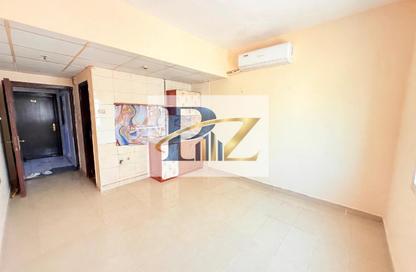 Apartment - Studio - 1 for rent in GGICO Building Moweilah - Muwaileh Commercial - Sharjah Apartment - Studio - 1 for rent in GGICO Building Moweilah - Muwaileh Commercial - Sharjah