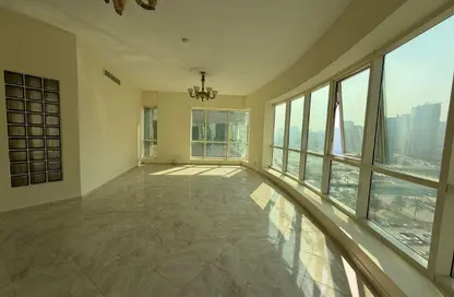 Apartment - 3 Bedrooms - 4 Bathrooms for rent in Al Majaz 3 - Al Majaz - Sharjah