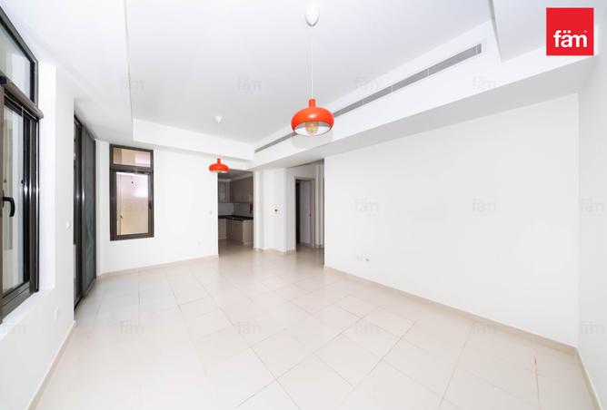3BR plus Maids | Middle Unit | Back 2 Back | Ready — photo 3