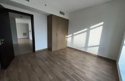 شقة - 2 غرف نوم - 3 حمامات للايجار في شارع التعاون الجديد - التعاون - الشارقة شقة - 2 غرف نوم - 3 حمامات للايجار في شارع التعاون الجديد - التعاون - الشارقة