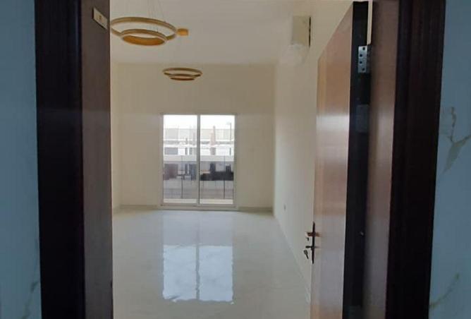 109054260 - Property Image 2