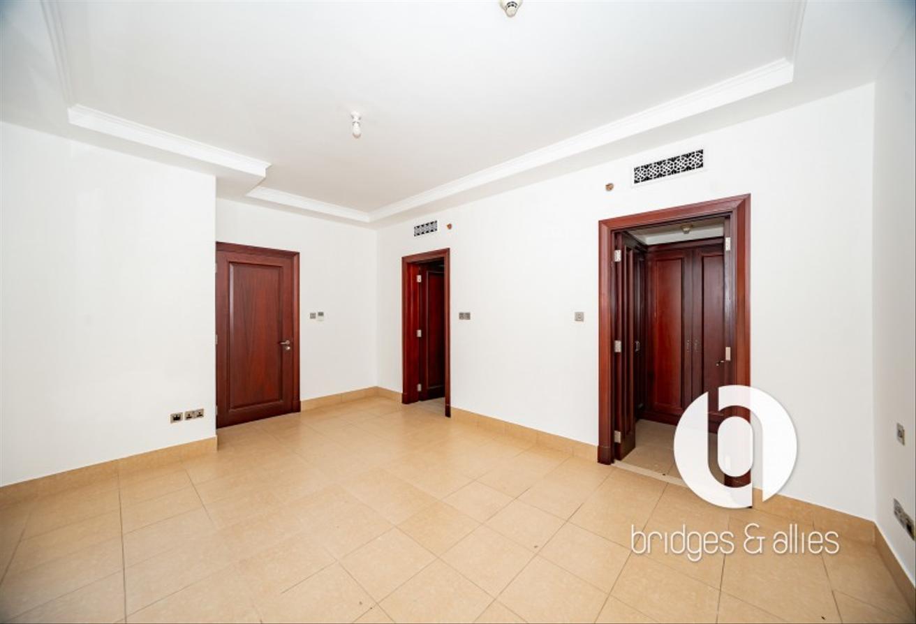 BURJ VIEW | HUGE 3 BEDS + MAID | AVAILABLE photo 7