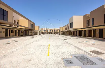 تاون هاوس - 3 غرف نوم - 4 حمامات للبيع في الضي من حدائق بلووم - بلوم جاردنز - شارع السلام - أبوظبي