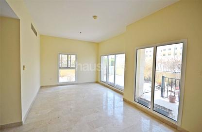Villa - 3 Bedrooms - 4 Bathrooms for rent in La Residencia Del Sol - District 10 - Jumeirah Village Circle - Dubai