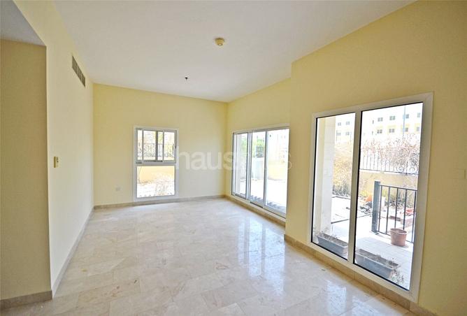 117248355 - Property Image 2