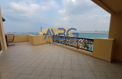 شقة - 2 غرف نوم - 4 حمامات للايجار في كهرمان - باب البحر - جزيرة المرجان - رأس الخيمة