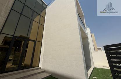 Villa - 6 Bedrooms - 7+ Bathrooms for rent in Nad Al Sheba Gardens 1 - Nad Al Sheba Gardens - Nad Al Sheba - Dubai