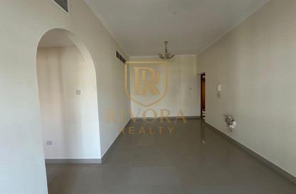 Apartment - 2 Bedrooms - 2 Bathrooms for rent in Al Yakka Residence - Al Mankhool - Bur Dubai - Dubai
