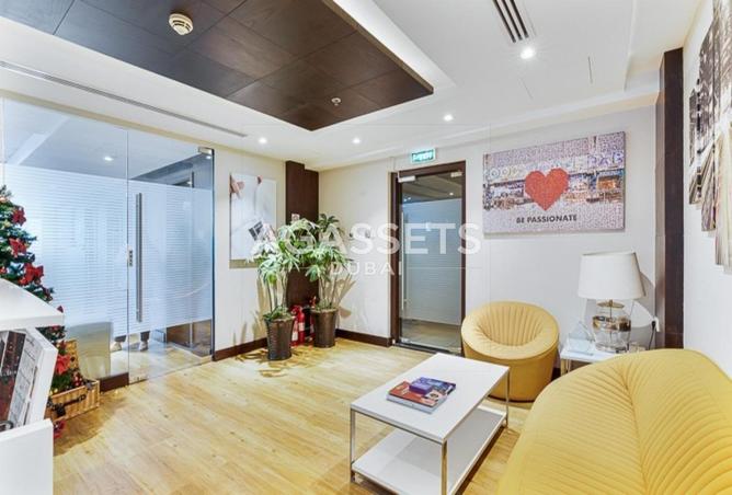 2Onby49A3Vo - Property Main Image