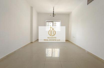 شقة - غرفة نوم - 1 حمام للايجار في شارع التعاون الجديد - التعاون - الشارقة