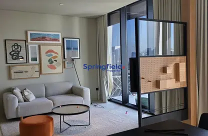 شقة - 1 حمام للايجار في رأسًا على عقب - الخليج التجاري - دبي