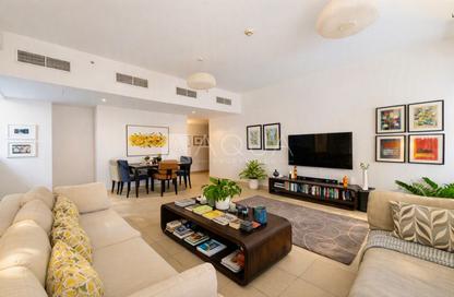 Apartment - 1 Bedroom - 2 Bathrooms for sale in Bahar 1 - Bahar - Jumeirah Beach Residence - Dubai