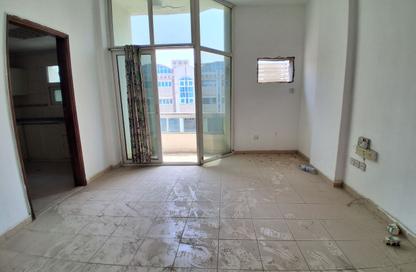 Apartment - 1 - 1 for rent in Fire Station Road - Muwaileh - Sharjah
