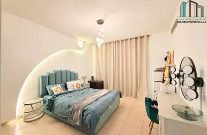 Villa - 4 Bedrooms - 5 Bathrooms for rent in Al Waha Villas - Dubai