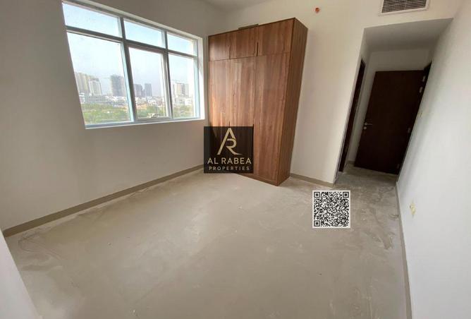 102411715 - Property Image 2