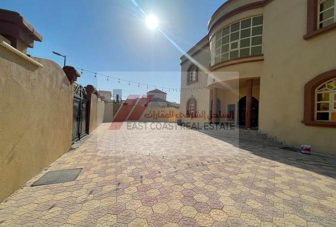 106862825 - Property Image 2