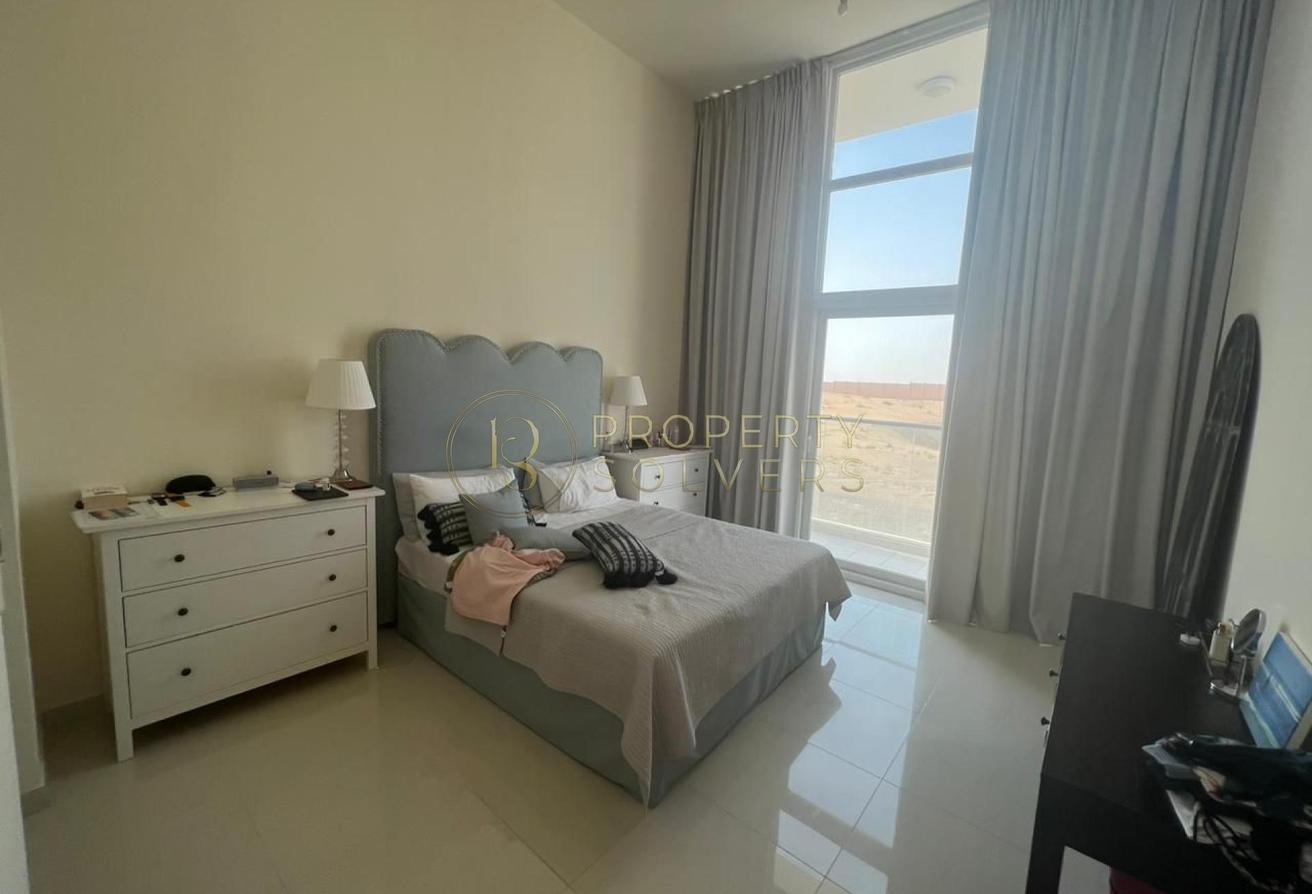 Spacious 6BR Villa | Single Row | Prime Location photo 11