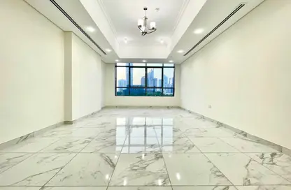 Apartment - 4 Bedrooms - 5 Bathrooms for rent in Al Khalidiya - Abu Dhabi