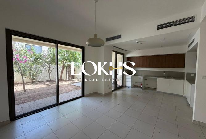 71129451 - Property Image 2