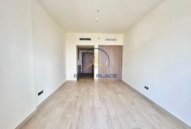 130665140 - Property Image 2