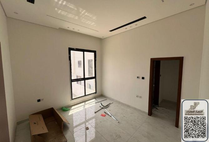 81126063 - Property Image 3