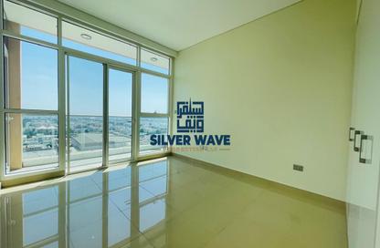 شقة - 1 - 2 للايجار في يونايتد سكوير - الخالدية - أبوظبي