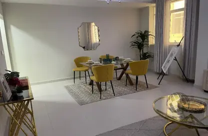 شقة - 2 غرف نوم - 3 حمامات للبيع في قرية الأميرة - عجمان