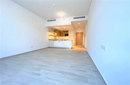 Apartment - 1 - 2 for rent in Belgravia 3B - Belgravia 3 - District 15 - Jumeirah Village Circle - Dubai