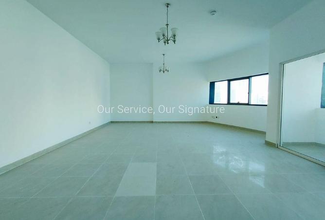 101726805 - Property Image 2