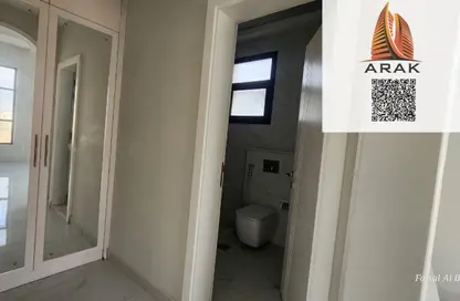 فيلا - استوديو - 5 حمامات للايجار في أبراج الياسمين - جاردن سيتي - عجمان