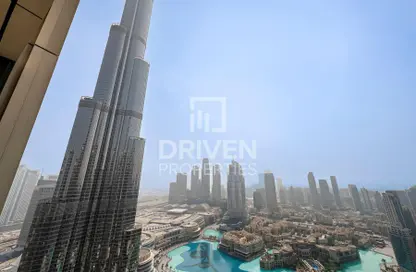 Apartment - 4 Bedrooms - 5 Bathrooms for rent in IL Primo - Opera District - Downtown Dubai - Dubai