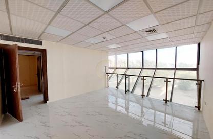 Office Space - Studio - 1 Bathroom for rent in Hai Qesaidah - Central District - Al Ain