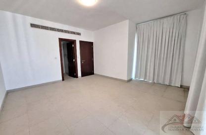 Apartment - 3 - 3 for rent in Sahara Tower 2 - Sahara Complex - Al Nahda - Sharjah