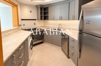 Apartment - 1 - 2 for rent in Al Sarrood - Shoreline Apartments - Palm Jumeirah - Dubai