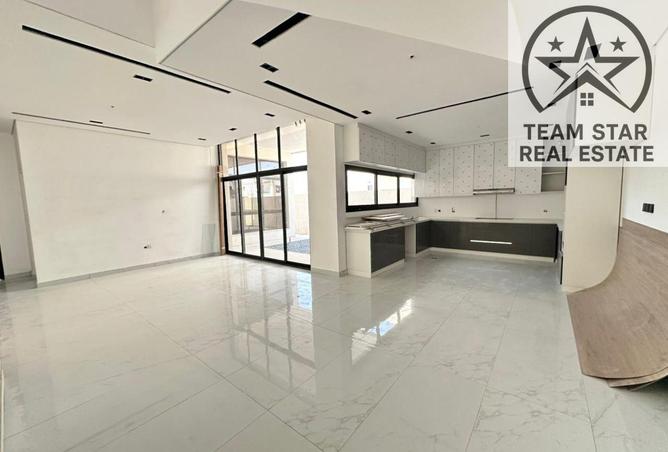 128387110 - Property Image 3