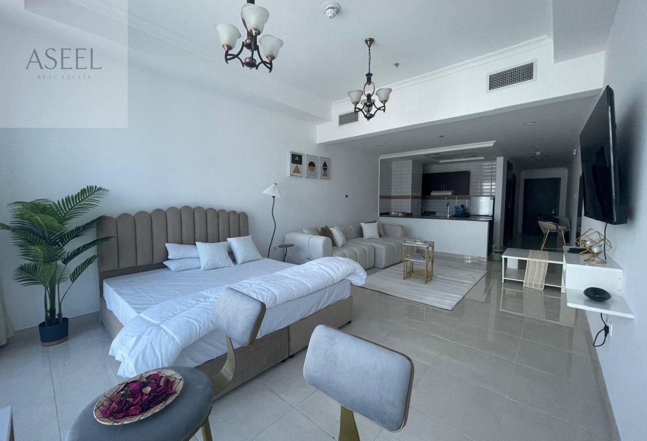 Fully Furnished | Vacant | High Floor photo 3