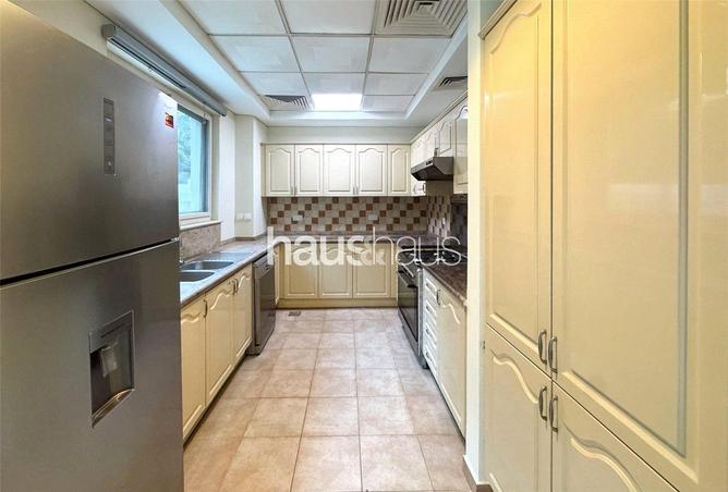 68277295 - Property Image 3