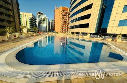 Office Space - Studio - 1 Bathroom for rent in Damac Executive Heights - Barsha Heights (Tecom) - Dubai