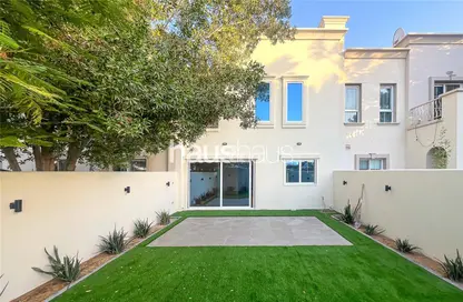 فيلا - 2 غرف نوم - 2 حمامات للبيع في الينابيع 3 - الينابيع - دبي