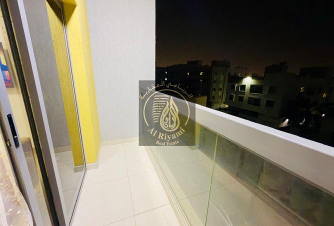 83212961 - Property Image 3