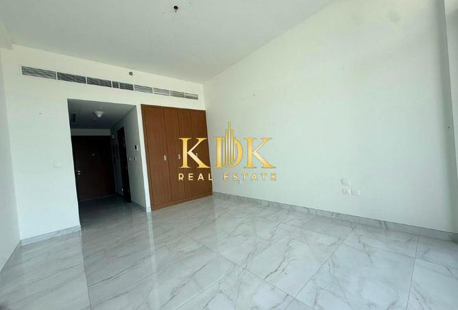 124274408 - Property Image 3