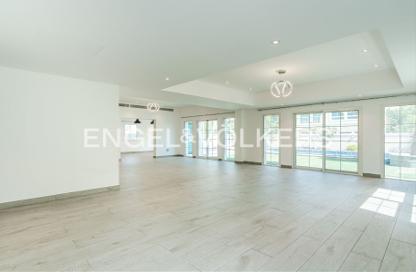 Villa - 5 Bedrooms - 6 Bathrooms for rent in District 7 - Jumeirah Village Triangle - Dubai Villa - 5 Bedrooms - 6 Bathrooms for rent in District 7 - Jumeirah Village Triangle - Dubai