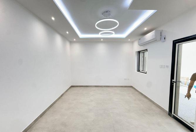 76572419 - Property Main Image