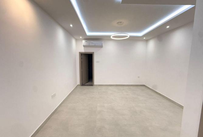 76572419 - Property Image 2