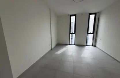 شقة - 1 حمام للايجار في ذا سولو - الجادة - الشارقة