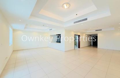 Apartment - 3 Bedrooms - 5 Bathrooms for rent in Bin Hendi Tower - Al Mankhool - Bur Dubai - Dubai
