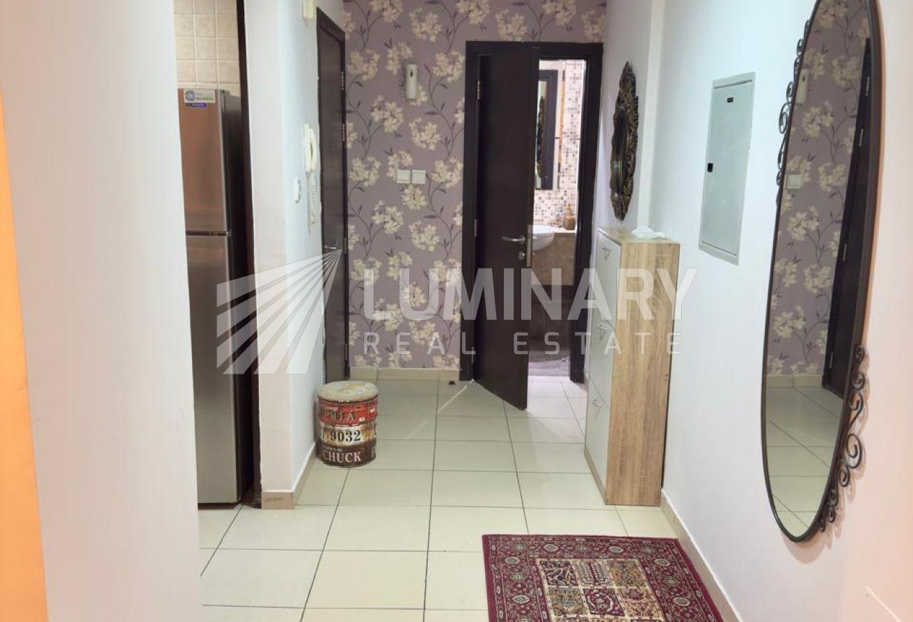 1 BR Apartment Fully Furnished Balcony and Parking photo 4