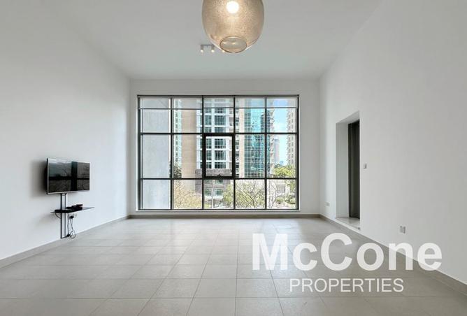 2-bed apartment in Boulevard Central Tower 1 · Burj view — photo 2